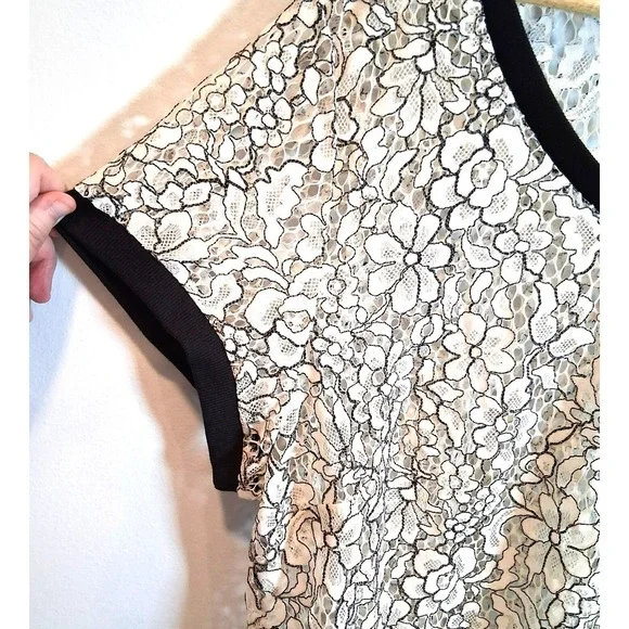 Torrid NWT White Floral Lace Sheer Top 2X Plus Size Romantic Coquette Bridal - Picture 6 of 14